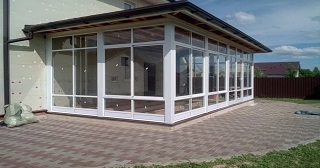 Остекление веранды Темрюк, цена от 9751 руб.